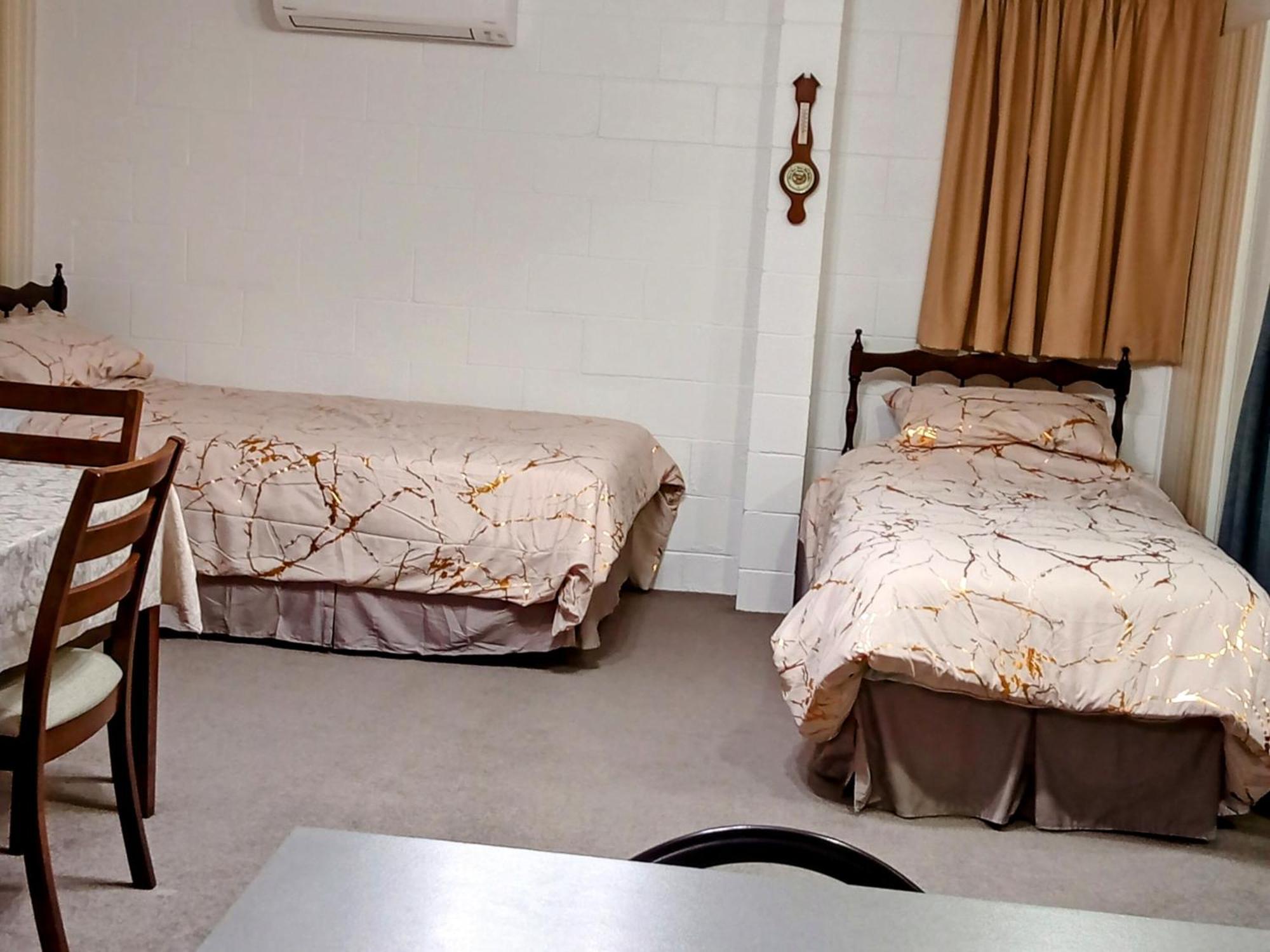 Park View 'Home Away From Home' Feilding Exterior foto